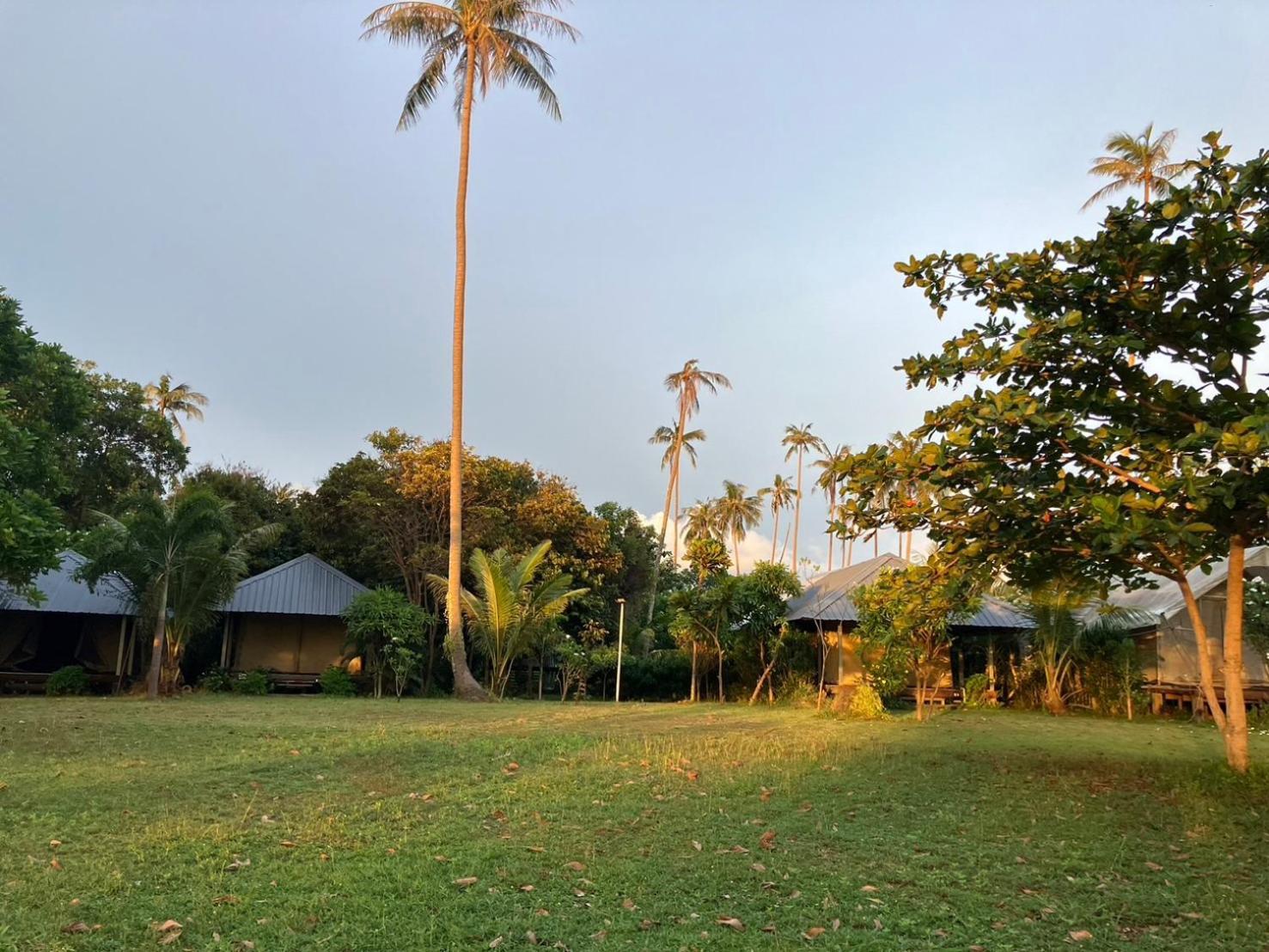 Naivacha Tent Koh Mak Exteriör bild